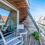 Ter Duyne With Balcony By Interhome