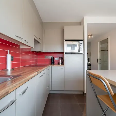 아파트 Ter Duyne With Balcony By Interhome